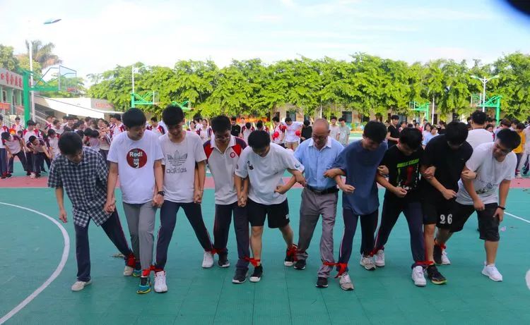 七月鳳凰花開日，乃我金榜題名時(shí)——2020年?？邳S岡金盤高級中學(xué)高考動員活動