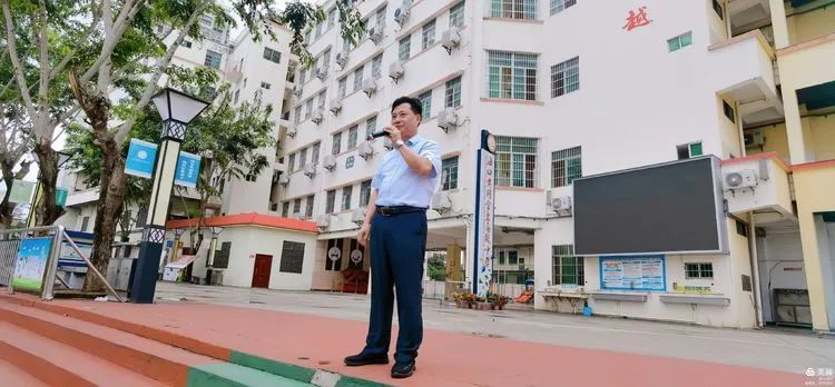 只爭朝夕，不負(fù)韶華——?？邳S岡金盤高級中學(xué)小學(xué)部月考表彰大會