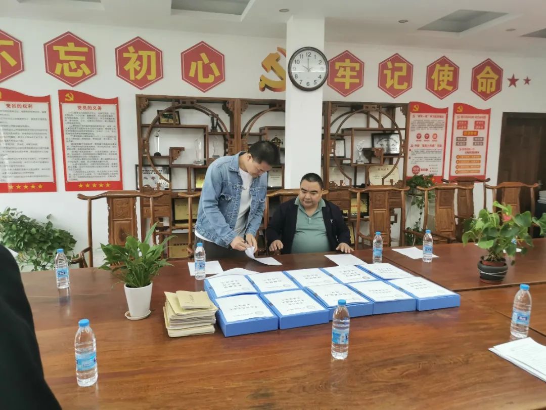 護(hù)航“開學(xué)季”——?？邳S岡金盤高級(jí)中學(xué)迎2021春季開學(xué)督導(dǎo)檢查