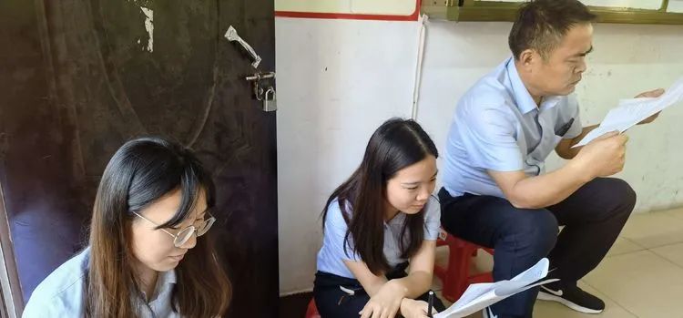 ?？邳S岡金盤高級中學(xué)·晨曦文學(xué)社成立