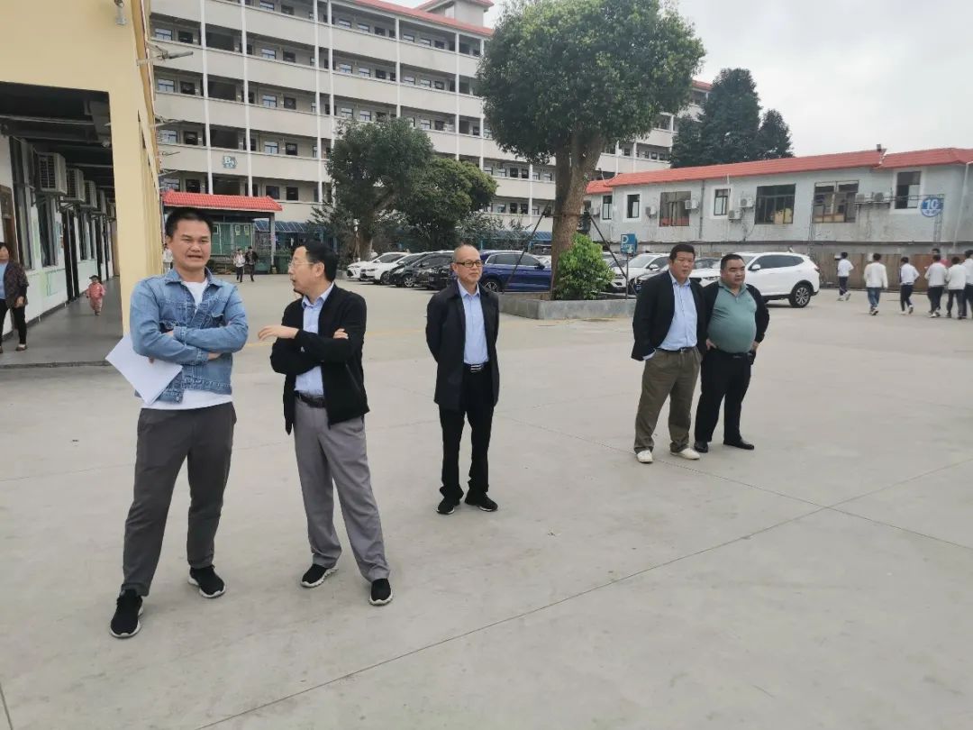 護(hù)航“開學(xué)季”——?？邳S岡金盤高級(jí)中學(xué)迎2021春季開學(xué)督導(dǎo)檢查