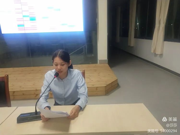 【校園動(dòng)態(tài)】考而析得失，思而明未來——高二年級(jí)期中考試分析會(huì)