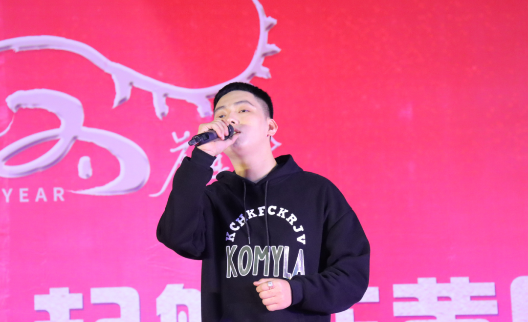 【校園新聞】青春逢盛世 起航在黃岡——?？邳S岡金盤高級中學2022椰海校區(qū)元旦晚會