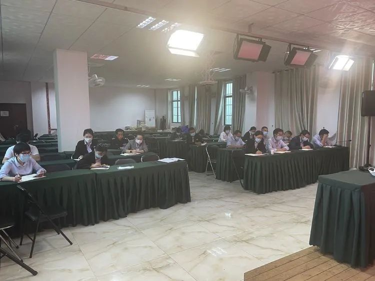 【校園資訊】?？邳S岡金盤高級(jí)中學(xué) 召開校園疫情防控應(yīng)急處置工作會(huì)議